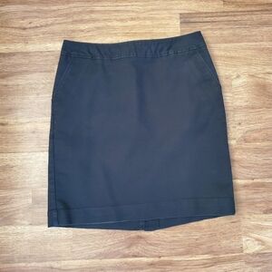 Mernoa 8 Short Stretch Black Pencil Skirt